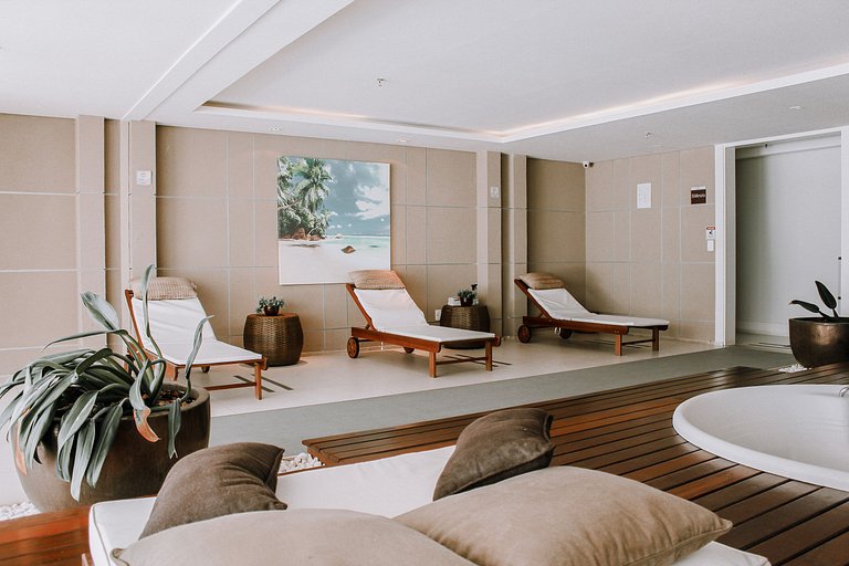 In Mare Bali Flat Zanzibar by Qavi