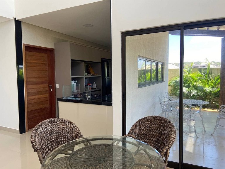 Qavi - Casa em condomínio beira-mar - #PraiaDeJacumã