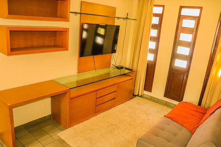 Casa com Excelente Área de Lazer em Ponta Negra