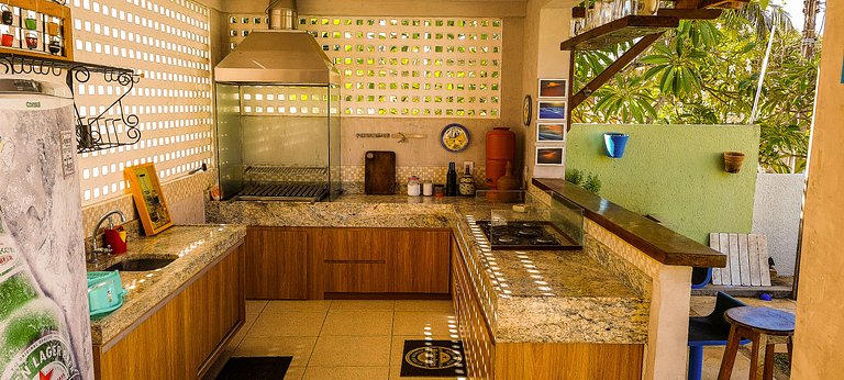 Qavi - Casa com piscina na Praia de Cotovelo