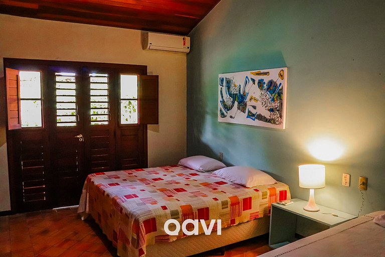 Casa com Piscina no PipaNatureza by Qavi