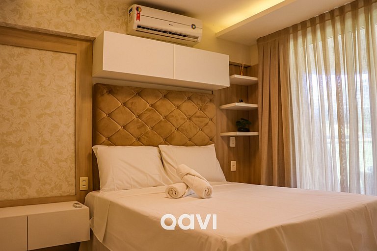 In Mare Bali Flat Premium Maui by Qavi