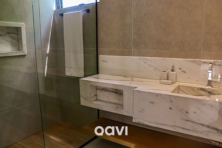 Casa luxuosa em condomínio Maxlife11 - By Qavi