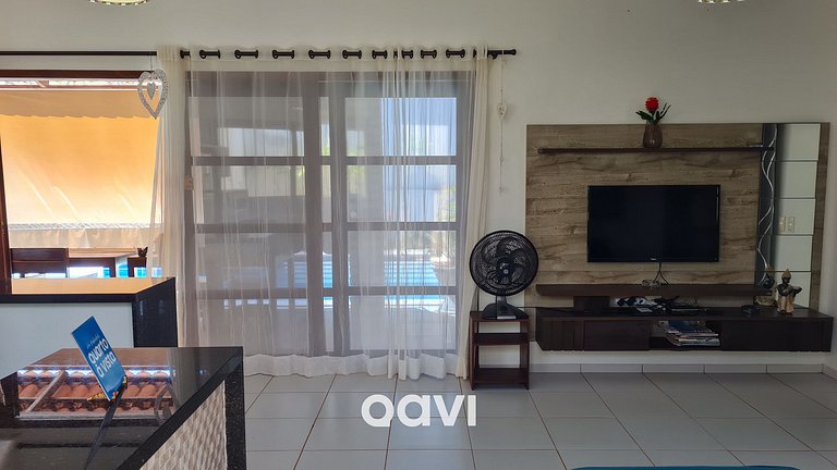 Casa Tropical Com Piscina por Quarto à Vista