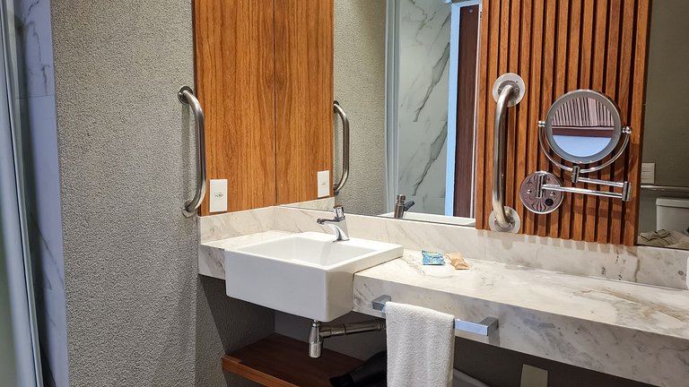 Quarto Superior Standard Adaptado