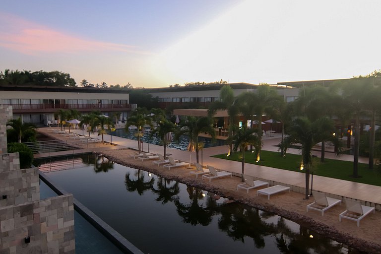Quarto Superior Frente Piscina