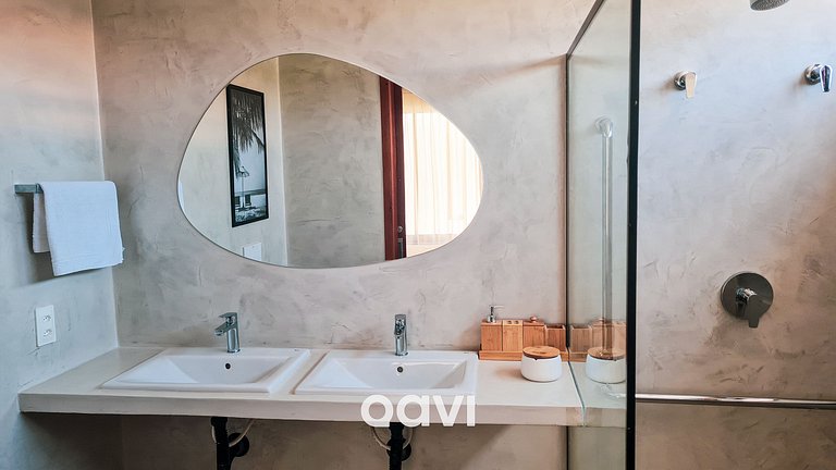 Qavi - Villa Makani #Shamballa