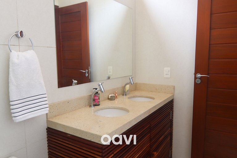 Qavi - Casa luxuosa com piscina no #Bouganville