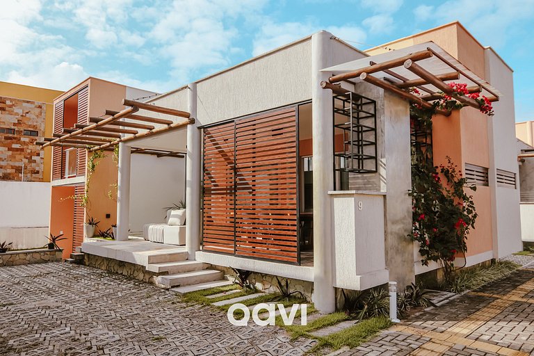 Casa com piscina privativa by Qavi #Flamingos09