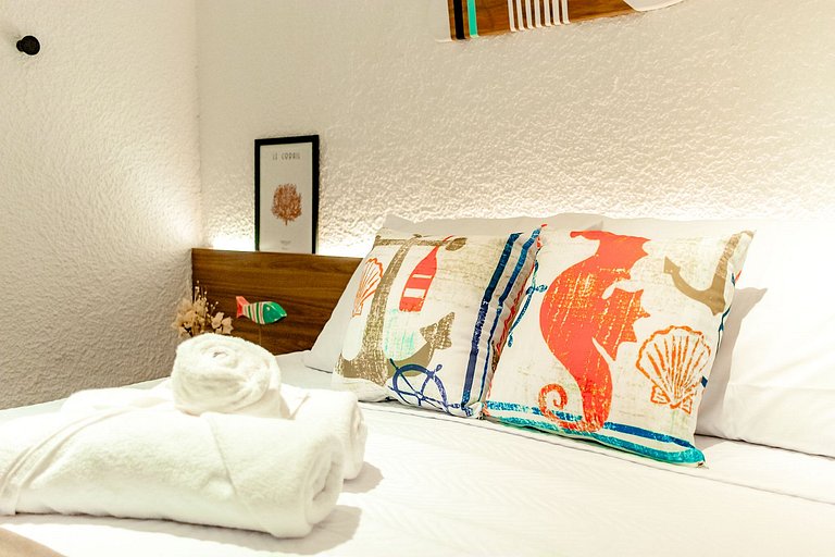 Essence B 003 na Rota dos Milagres by Qavi