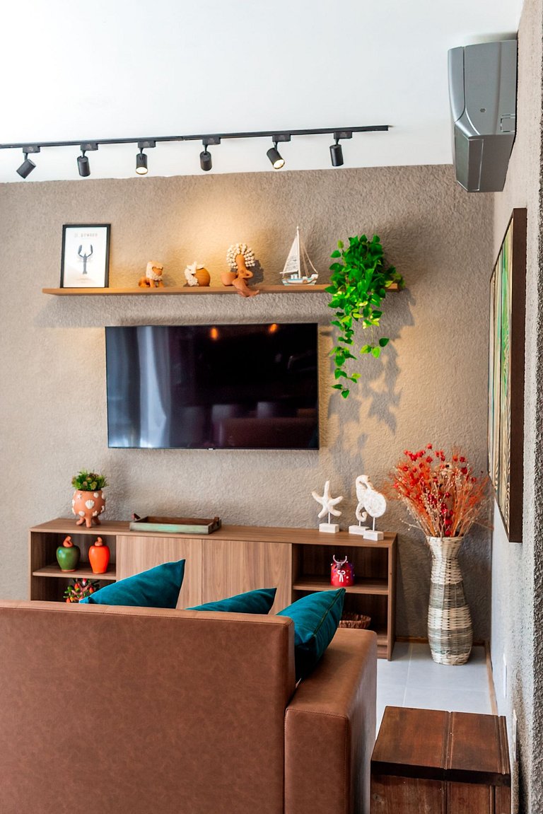 Essence B 003 na Rota dos Milagres by Qavi