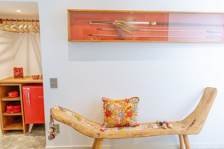 Vila Uxua Pipa by Qavi Collection