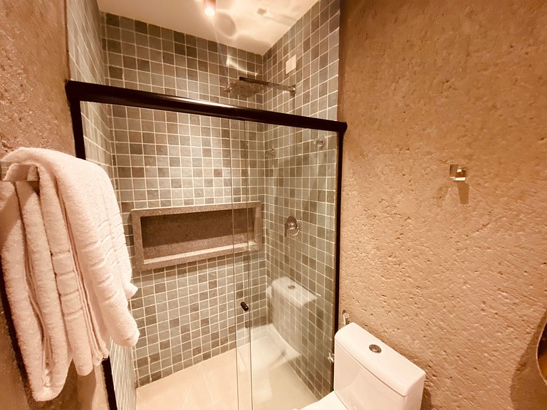 Casa Sofisticada com Piscina em Milagres by Qavi