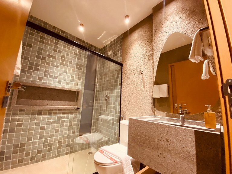 Casa Sofisticada com Piscina em Milagres by Qavi