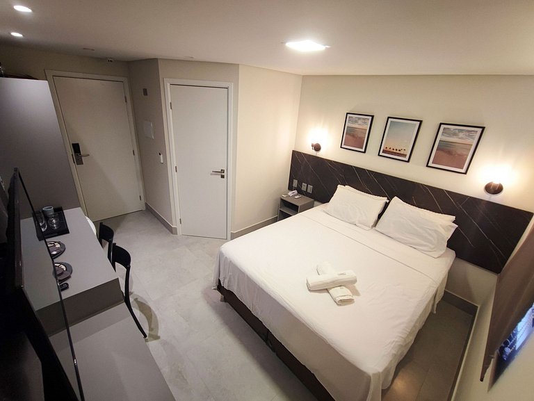 Studio em Prédio Vista Mar Manaíra Arpoar by Qavi