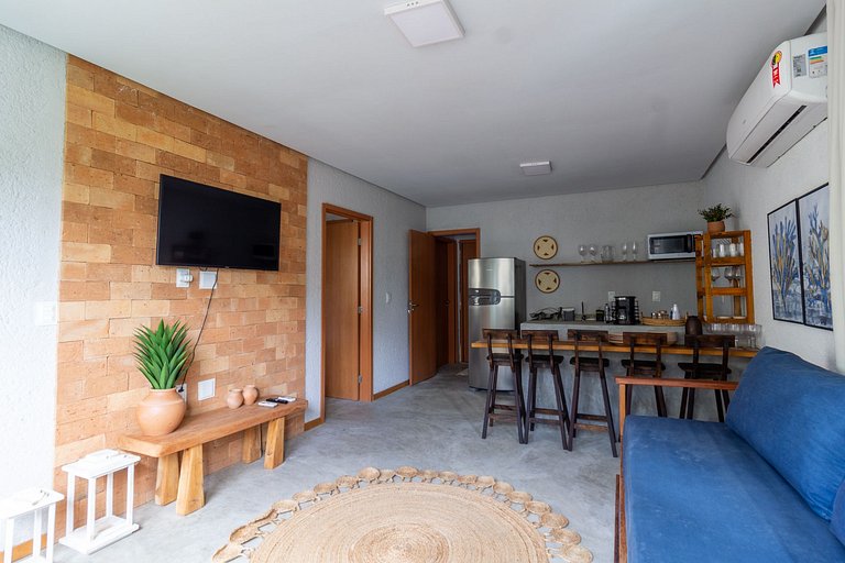 Casa com Piscina Privativa Lambari 102 by Qavi