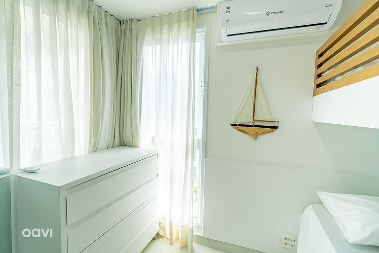 In Mare Bali Flat Maldivas by Qavi