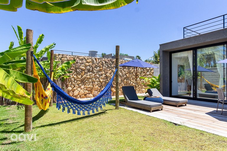 Casa com Piscina na Praia de Tatuamunha by Qavi