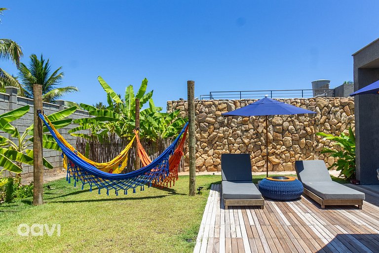 Casa com Piscina na Praia de Tatuamunha by Qavi