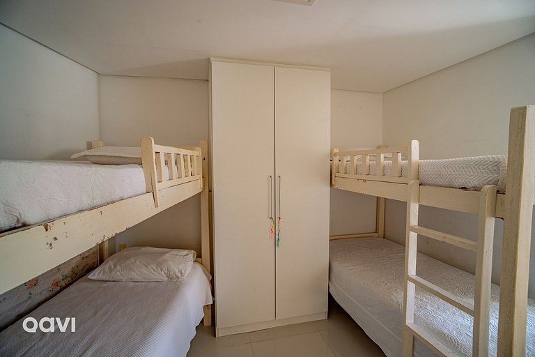 In Mare Bali Flat Cobertura Visby by Qavi