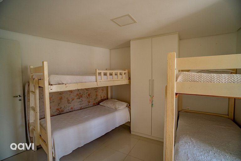 In Mare Bali Flat Cobertura Visby by Qavi