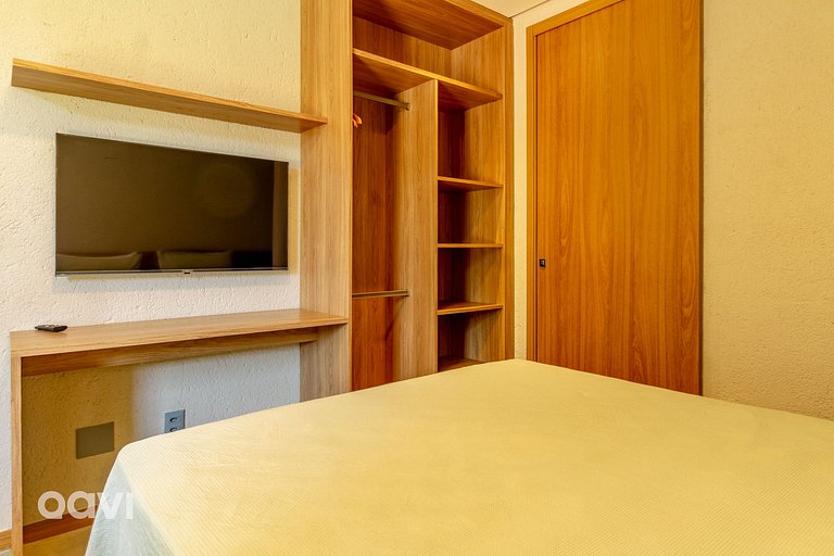 Casa com Piscina em Condomínio Beira Mar by Qavi