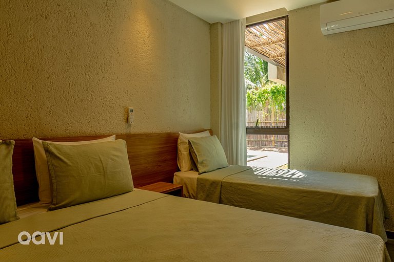 Casa com Piscina em Condomínio Beira Mar by Qavi