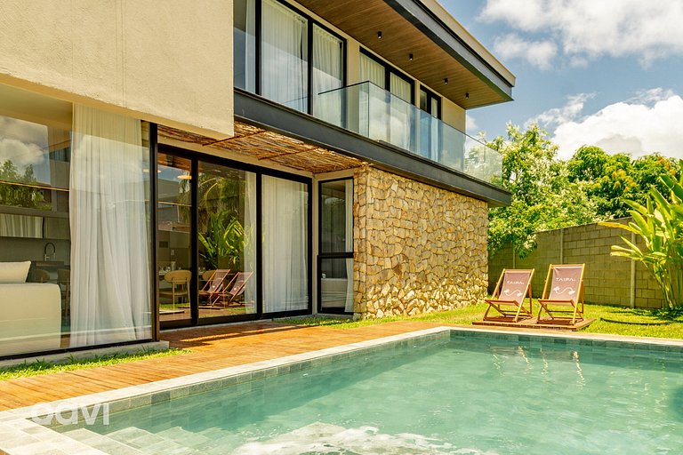 Casa com Piscina em Condomínio Beira Mar by Qavi