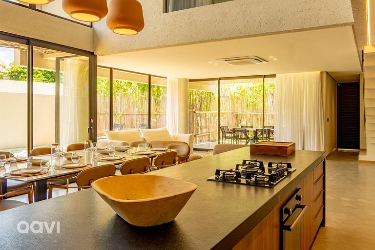 Casa com Piscina em Condomínio Beira Mar by Qavi