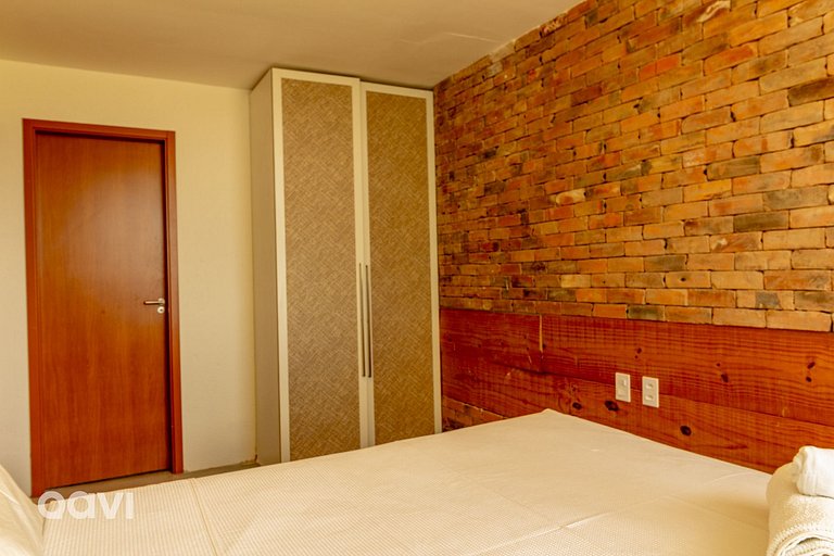 Casa com Piscina Privativa na Praia do Marceneiro - Vila Caj