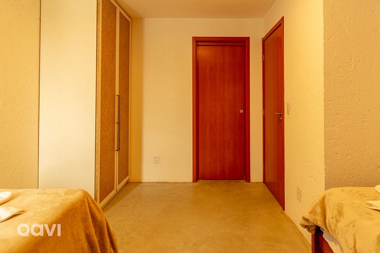 Casa com Piscina Privativa na Praia do Marceneiro - Vila Caj