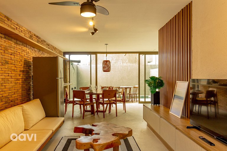 Casa com Piscina Privativa na Praia do Marceneiro - Vila Caj