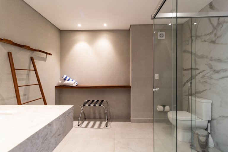 Flat Ile de Pipa Deck Molhado Lux by QAVI