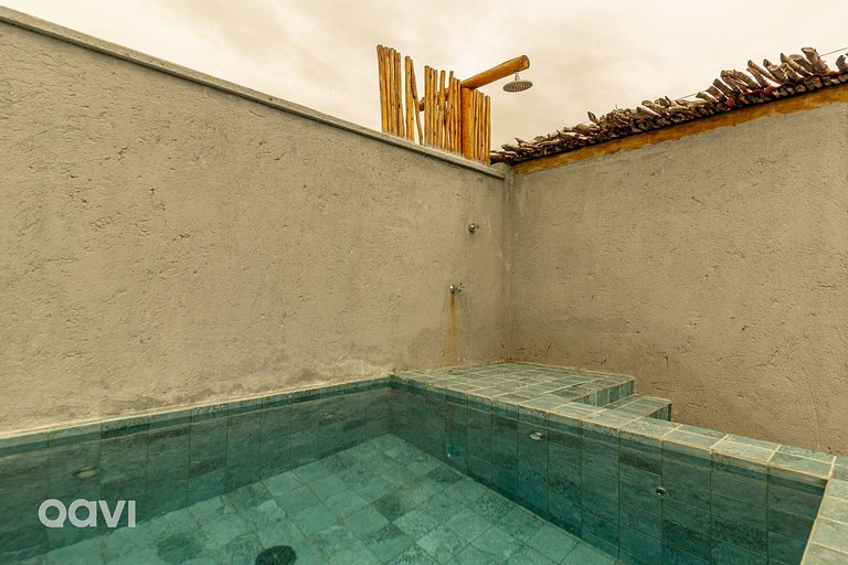 Flat com Piscina em Cobertura em Milagres by Qavi