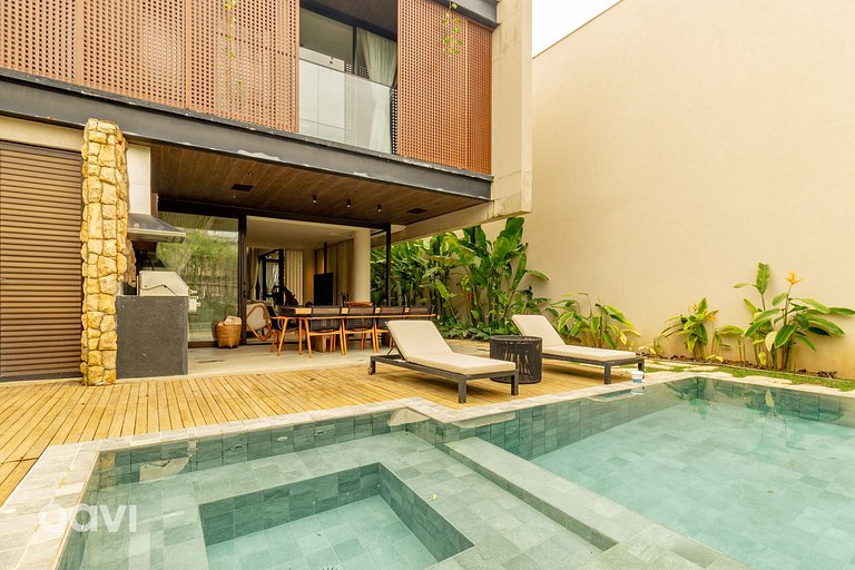 Qavi - Casa em condomínio beira mar - Serena E1