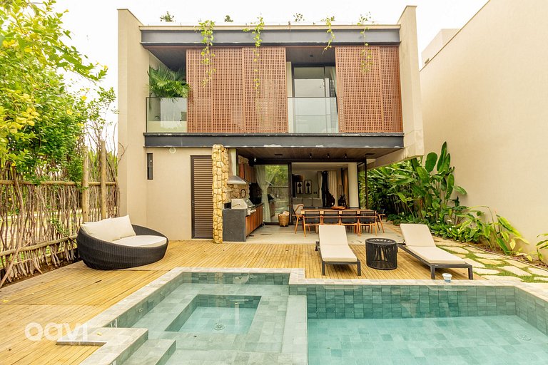 Qavi - Casa em condomínio beira mar - Serena E1