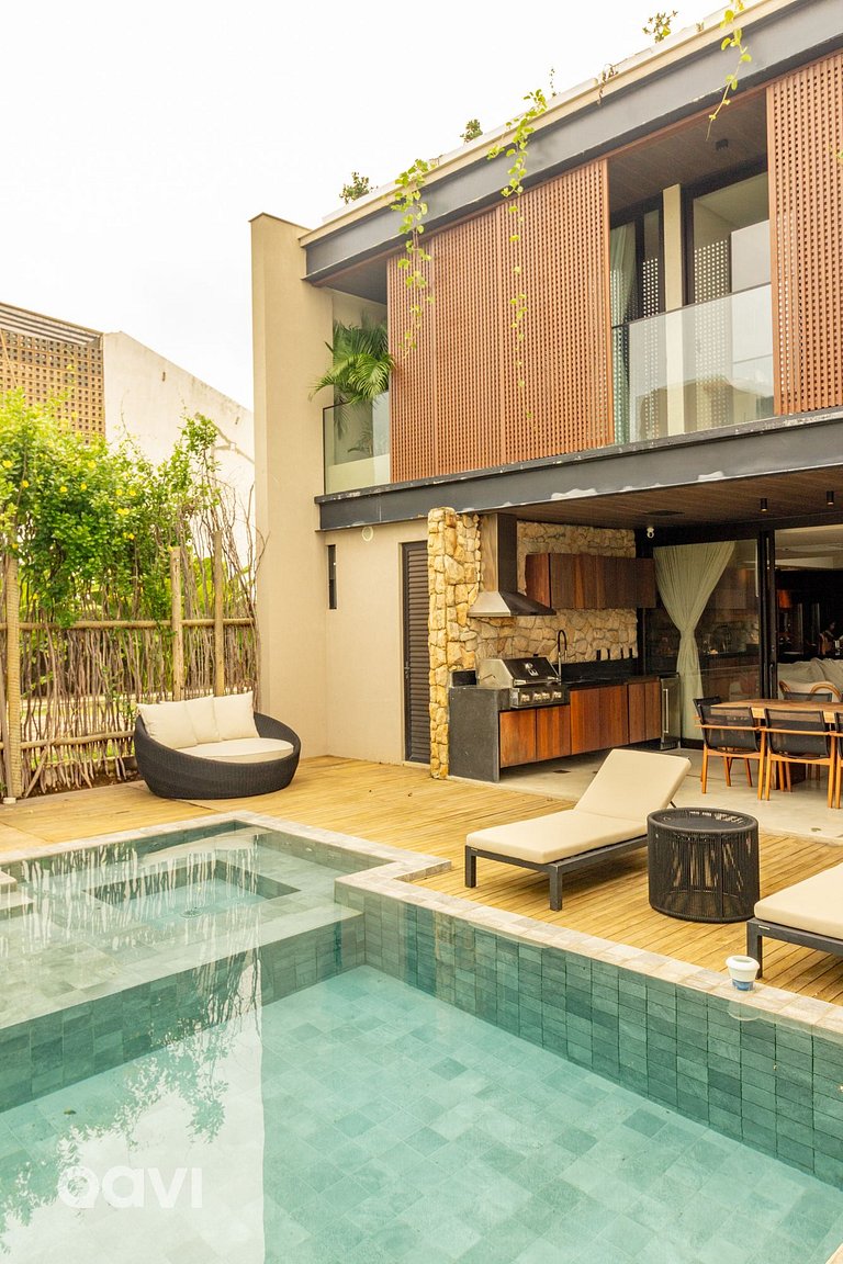 Qavi - Casa em condomínio beira mar - Serena E1