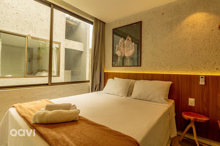 Flat com Piscina no Rooftop em Milagres by Qavi