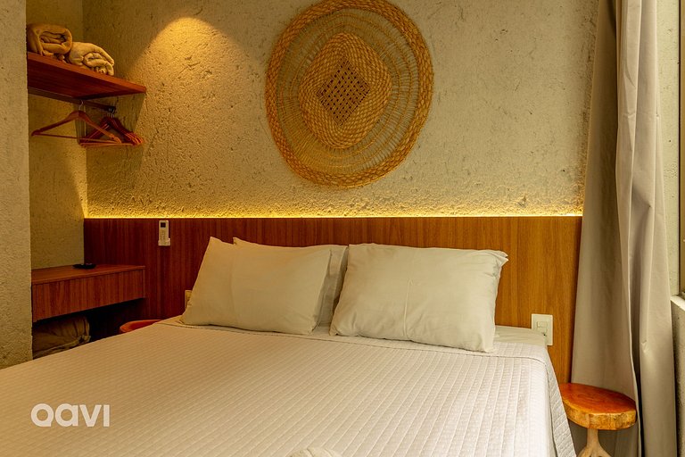 Flat com Piscina no Rooftop em Milagres by Qavi