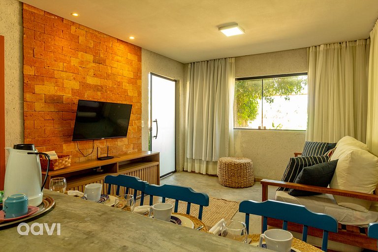 Casa com Piscina Privativa Lambari 06 by Qavi
