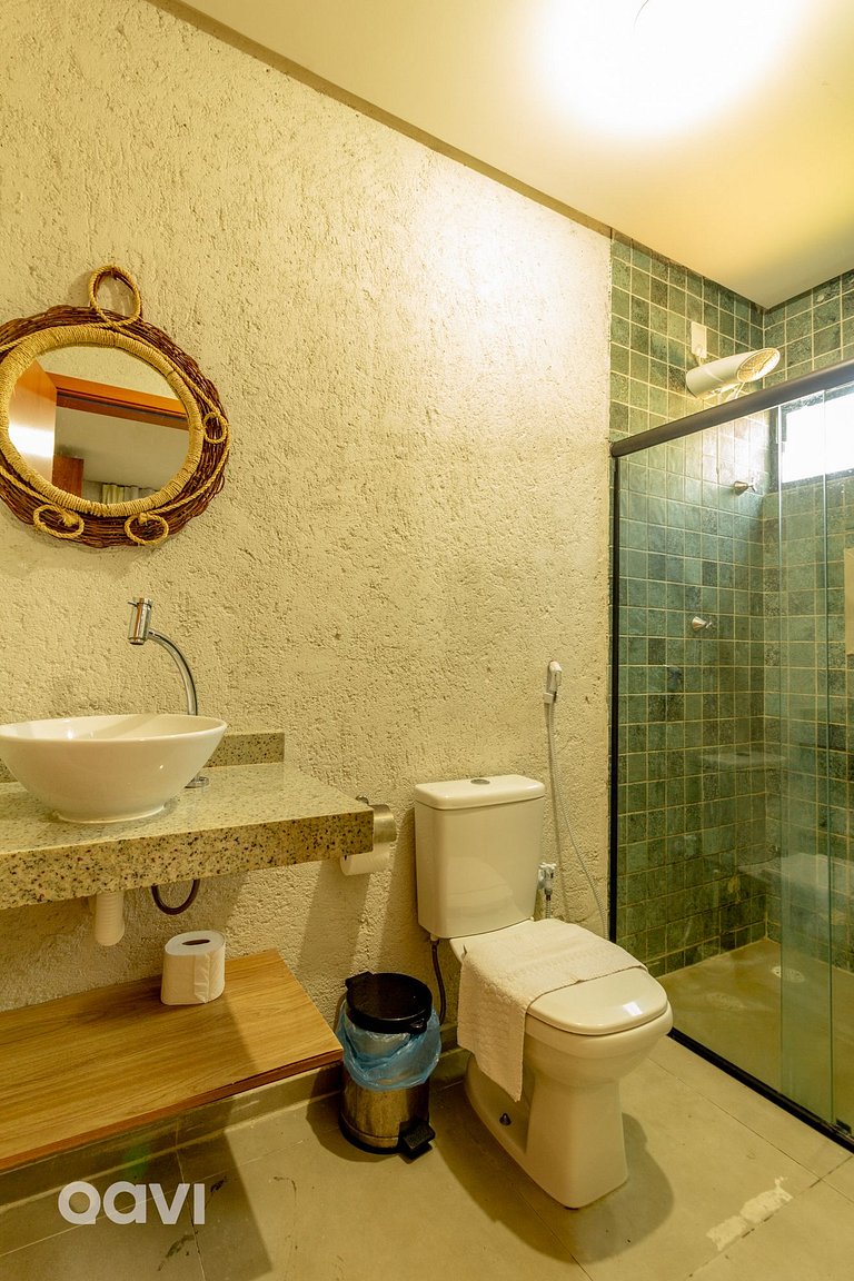 Casa com Piscina Privativa Lambari 06 by Qavi