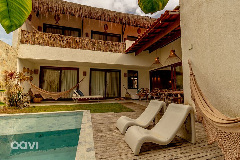 Casa Dhaí na Praia do Marceneiro by Qavi