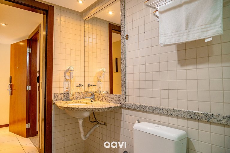 Flat Vista Parcial Mar em Petrópolis by Qavi