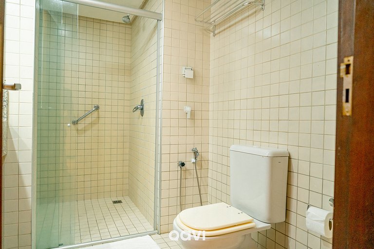 Flat Vista Parcial Mar em Petrópolis by Qavi