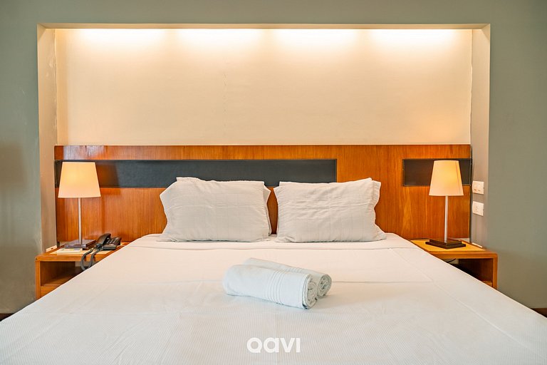 Flat 1109 Vista Parcial Mar em Petrópolis by Qavi