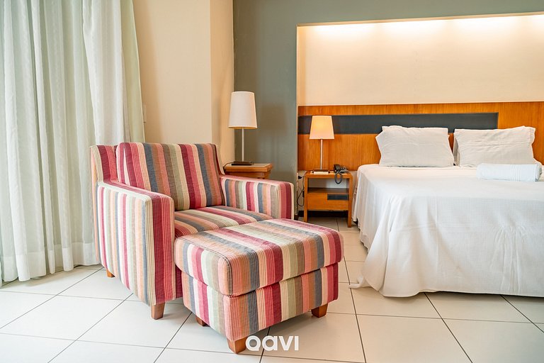 Flat 1109 Vista Parcial Mar em Petrópolis by Qavi