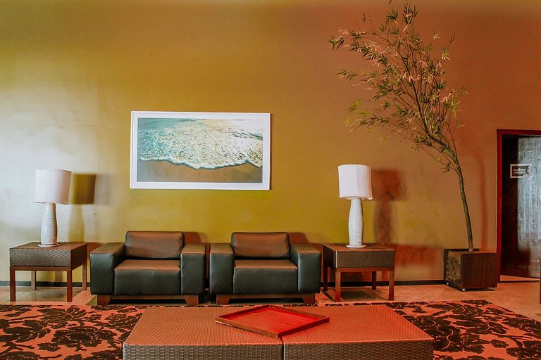 Flat 1109 Vista Parcial Mar em Petrópolis by Qavi