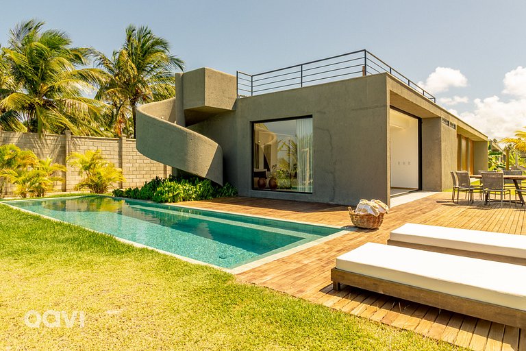Casa com Piscina na Praia de Tatuamunha by QAVI