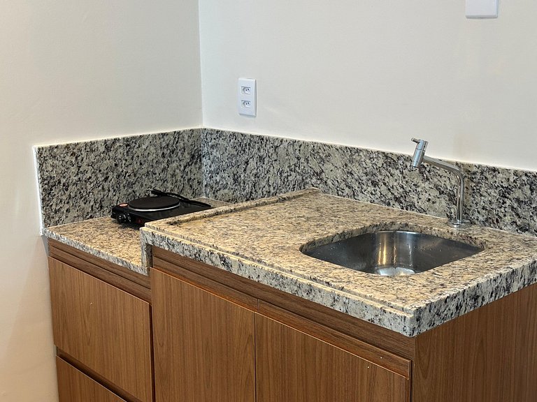 Flat Vista Parcial Mar em Petrópolis by Qavi