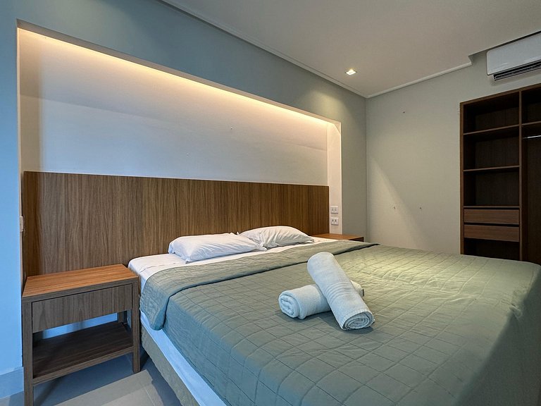 Flat Vista Parcial Mar em Petrópolis by Qavi